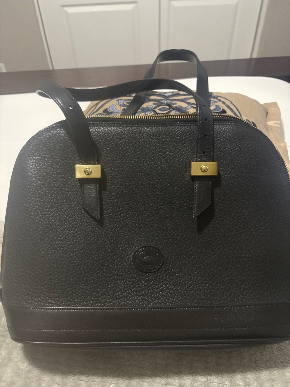 Dome satchel